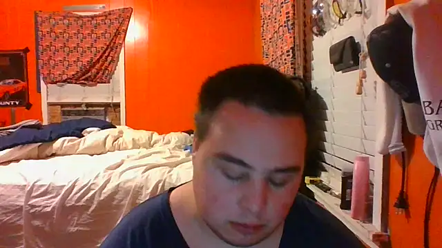 Snapshot of Theo269 chatting on 02-16-26, 06:15 Theo269 online show from 02-16-26, 06:15