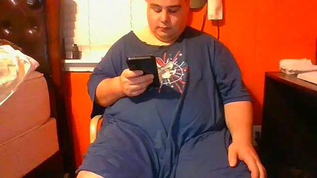 Snapshot of Theo269 chatting on 03-14-26, 02:39 Theo269 online show from 03-14-26, 02:39