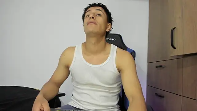 dorman boy online show from 12-04-25, 01:48