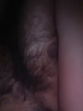 bearslove143 online show from 04-04-26, 08:23