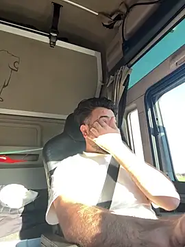 Snapshot of JanSy0 chatting on 12-15-25, 11:25 JanSy0 online show from 12-15-25, 11:25