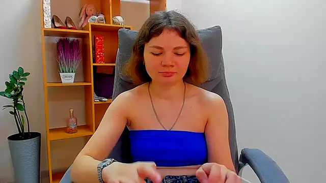 Snapshot of Stella-Maers chatting on 04-30-26, 07:14 Stella-Maers online show from 04-30-26, 07:14