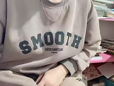 Snapshot of LunoChucki chatting on 02-27-26, 01:38 LunoChucki online show from 02-27-26, 01:38