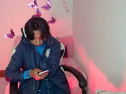 Snapshot of Samanta_777 chatting on 11-21-25, 05:50 Samanta 777 online show from 11-21-25, 05:50