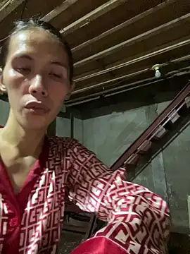 Snapshot of bellaUtops chatting on 02-13-26, 06:48 bellaUtops online show from 02-13-26, 06:48