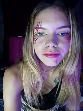 Snapshot of alexandra-manolo chatting on 10-31-25, 11:50 alexandra-manolo online show from 10-31-25, 11:50