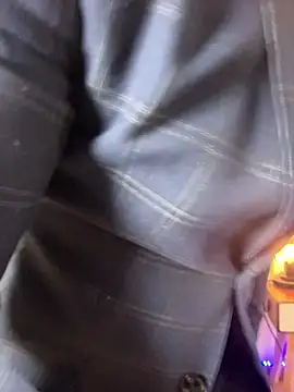 Chris Clarck online show from 12-18-25, 08:15