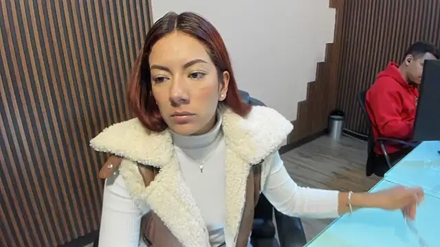 Snapshot of desk_desire chatting on 01-06-26, 11:36 desk desire online show from 01-06-26, 11:36