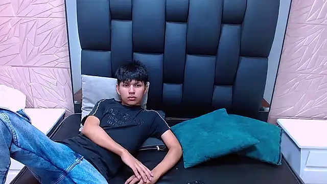 Mortelle  online show from 01-08-26, 04:31