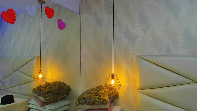 laurettedela rouse online show from 11-29-25, 11:35