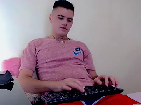 Sebastian Loaiza online show from 11-28-25, 11:18