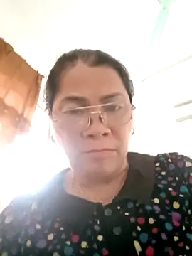 small-house123 online show from 11-08-25, 08:25