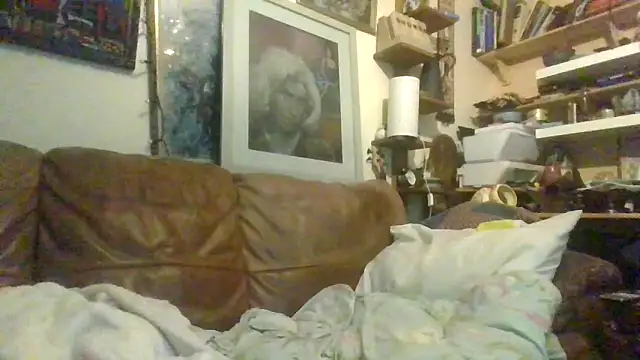 jigglethaypussi online show from 02-04-26, 12:16