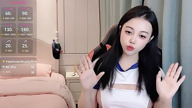 Snapshot of BvBver chatting on 11-07-25, 03:12 BvBver online show from 11-07-25, 03:12