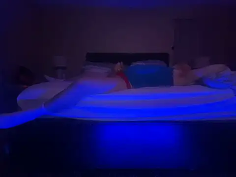 Snapshot of Antnjon chatting on 02-01-26, 02:43 Antnjon online show from 02-01-26, 02:43