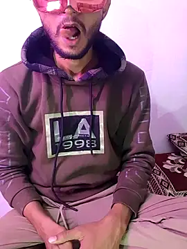 Snapshot of baby_Cpl21 chatting on 12-19-25, 11:06 baby Cpl21 online show from 12-19-25, 11:06