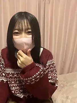 Snapshot of Kanna_072_ chatting on 12-16-25, 01:38 Kanna 072 online show from 12-16-25, 01:38