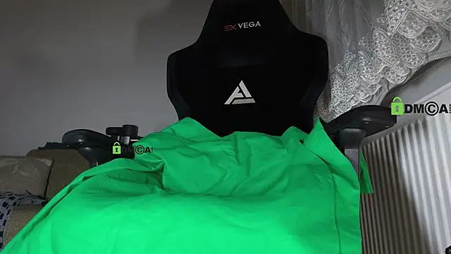 Snapshot of gizemllixxx chatting on 01-13-26, 06:24 gizemllixxx online show from 01-13-26, 06:24