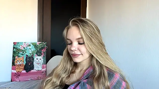 SweetAmelia69 online show from 12-16-25, 07:13