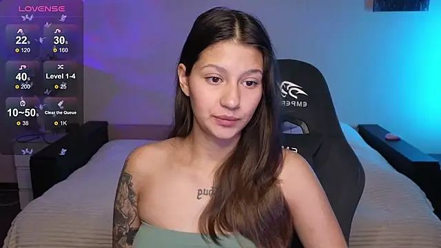 Nikol Goldysss online show from 11-10-25, 01:26