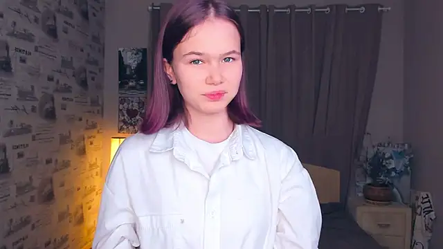 Snapshot of BlairAmmon chatting on 11-27-25, 08:05 BlairAmmon online show from 11-27-25, 08:05