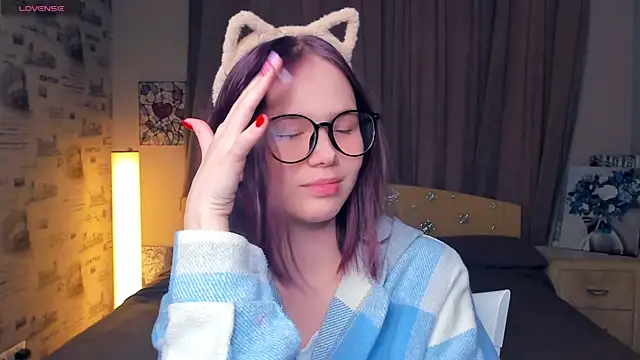 Snapshot of BlairAmmon chatting on 01-08-26, 08:27 BlairAmmon online show from 01-08-26, 08:27