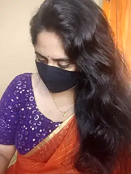 Snapshot of mouni499 chatting on 07-06-26, 08:22 mouni499 online show from 07-06-26, 08:22
