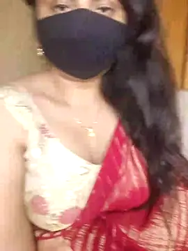 Snapshot of mouni499 chatting on 07-15-26, 10:26 mouni499 online show from 07-15-26, 10:26