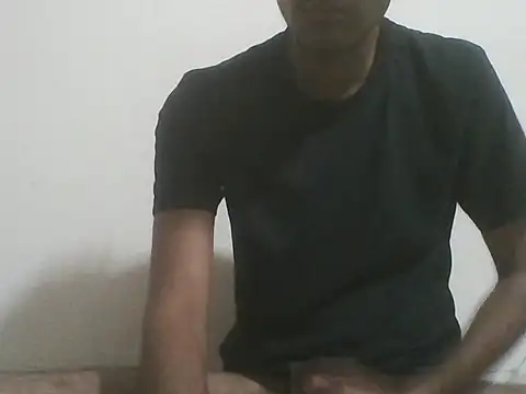 Snapshot of Bull_Dick_69 chatting on 03-15-26, 11:44 Bull Dick 69 online show from 03-15-26, 11:44