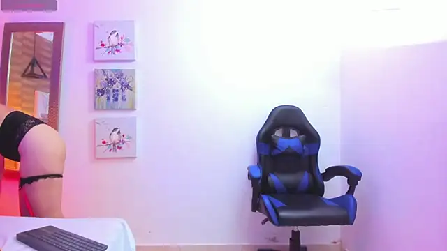 Mia Sensation  online show from 04-10-26, 09:19