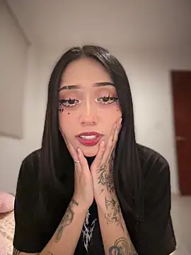 JIORYOvO online show from 04-01-26, 02:34