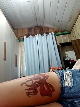 Snapshot of ruiviinhaah chatting on 02-02-26, 12:04 ruiviinhaah online show from 02-02-26, 12:04