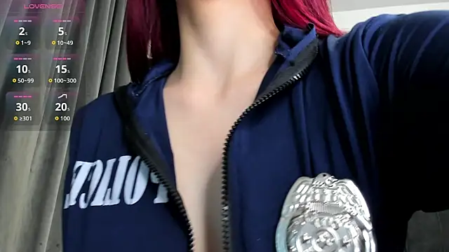 Snapshot of ScarletFlamee chatting on 11-10-25, 08:41 ScarletFlamee online show from 11-10-25, 08:41