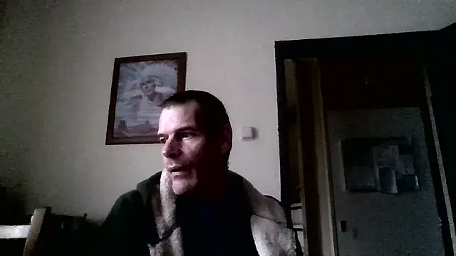 Snapshot of paulus52 chatting on 11-03-25, 02:40 paulus52 online show from 11-03-25, 02:40