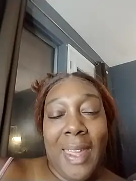 BiancaClarkson online show from 12-14-25, 01:55