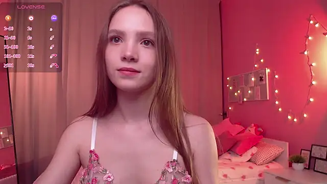 Adria Arjona online show from 06-15-26, 07:32