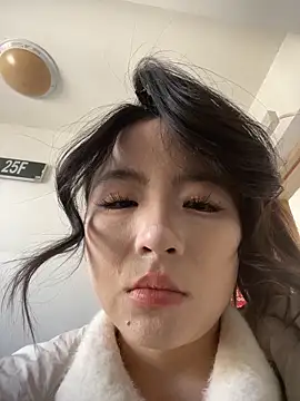 Sinicoco online show from 03-10-26, 05:56