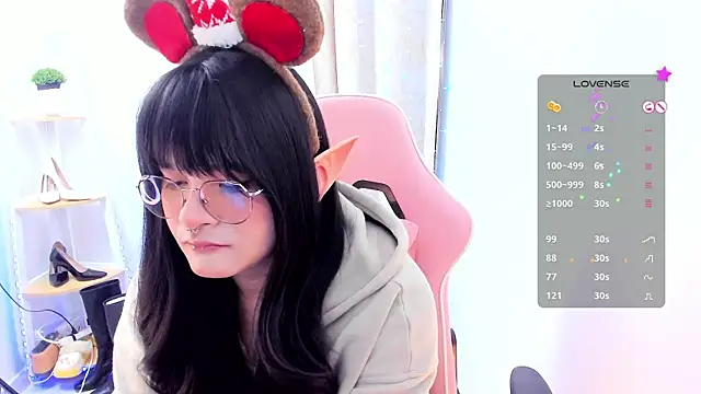 Snapshot of Omorimori chatting on 11-22-25, 02:49 Omorimori online show from 11-22-25, 02:49