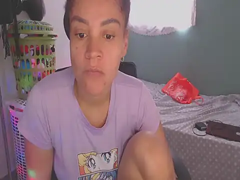 Snapshot of shayna_cute chatting on 06-16-26, 08:55 shayna cute online show from 06-16-26, 08:55