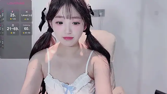 Yaiyigirl online show from 11-23-25, 05:35