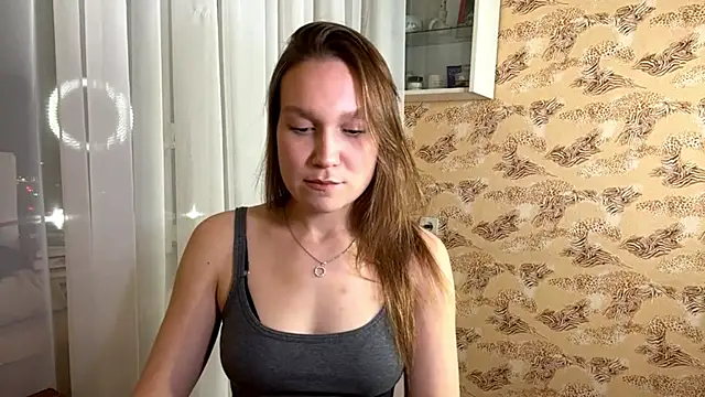 Snapshot of Kalli_ly chatting on 12-22-25, 02:36 Kalli ly online show from 12-22-25, 02:36