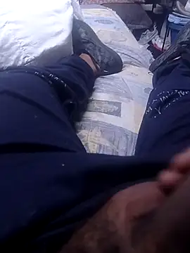 Snapshot of KARNEs24666 chatting on 03-08-26, 08:12 KARNEs24666 online show from 03-08-26, 08:12