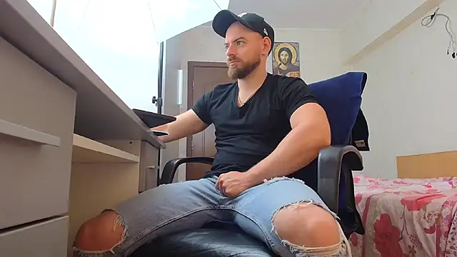 Ryanstone  online show from 05-08-26, 04:51