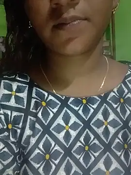 Snapshot of Neha533 chatting on 07-04-26, 03:18 Neha533 online show from 07-04-26, 03:18