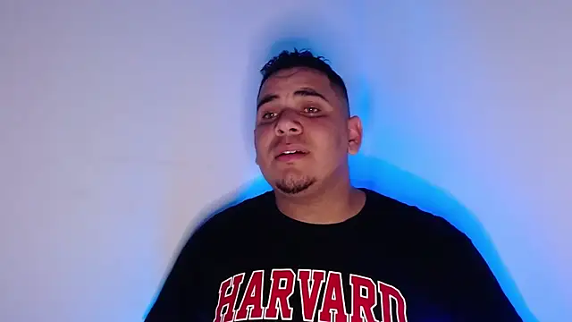 Snapshot of Dante_Valcur chatting on 11-02-25, 10:34 Dante Valcur online show from 11-02-25, 10:34