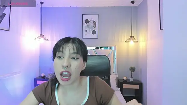 zoe-moreau online show from 03-16-26, 07:29