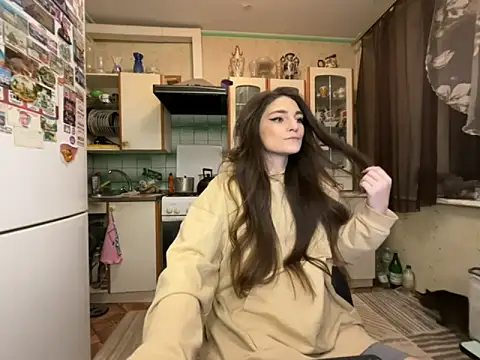 Snapshot of HelgaMun chatting on 11-07-25, 05:57 HelgaMun online show from 11-07-25, 05:57