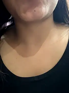 Angel-pune001 online show from 11-05-25, 04:18