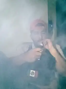 Snapshot of Yerackhip chatting on 11-17-25, 09:15 Yerackhip online show from 11-17-25, 09:15