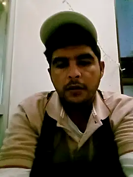 Snapshot of Yerackhip chatting on 12-01-25, 07:13 Yerackhip online show from 12-01-25, 07:13